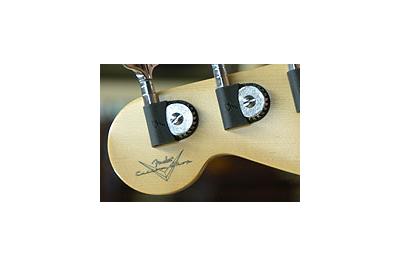 Fender Custom Classic BLK Pala detras -  Fender Custom Classic BLK Pala detras -